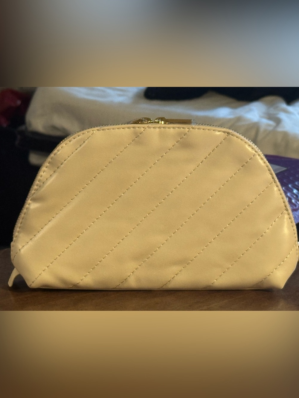 Must Have!Yves Saint Laurent Royal Cream Leather Quilted Troussau bagw Partition - Picture 13 of 15